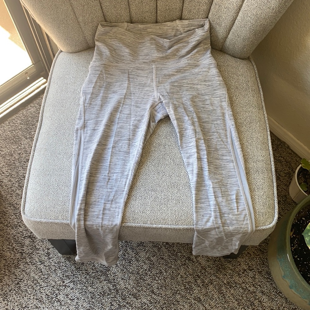 Lulu lemon leggings